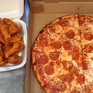 Large Plain Pizza, 10 Pieces Buffalo Wings & a 2 Liter Soda