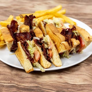 BLT Club Sandwich (*)