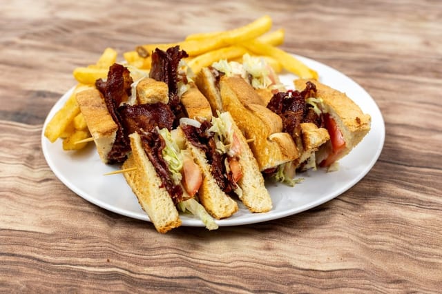BLT Club Sandwich.