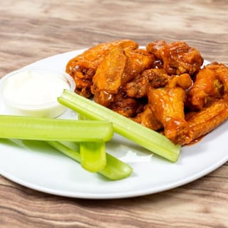 40 Pieces Buffalo Wings & a 2 Liter Drink